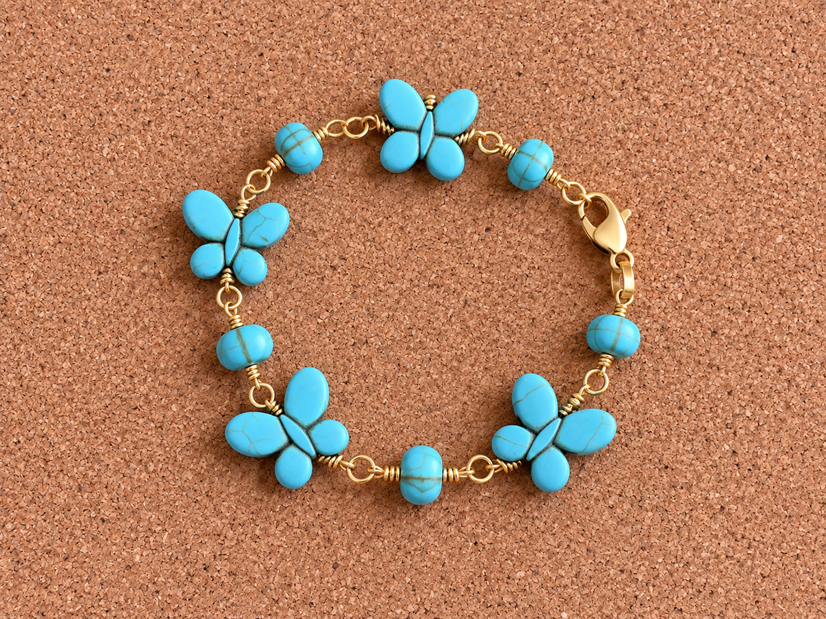 Three Beautiful Pieces. One Versatile Set.