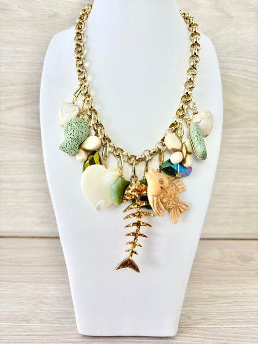 necklace with seashells
