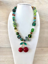 Load image into Gallery viewer, Necklace with colorful crystal stones