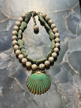 Load image into Gallery viewer, necklace with sea stones