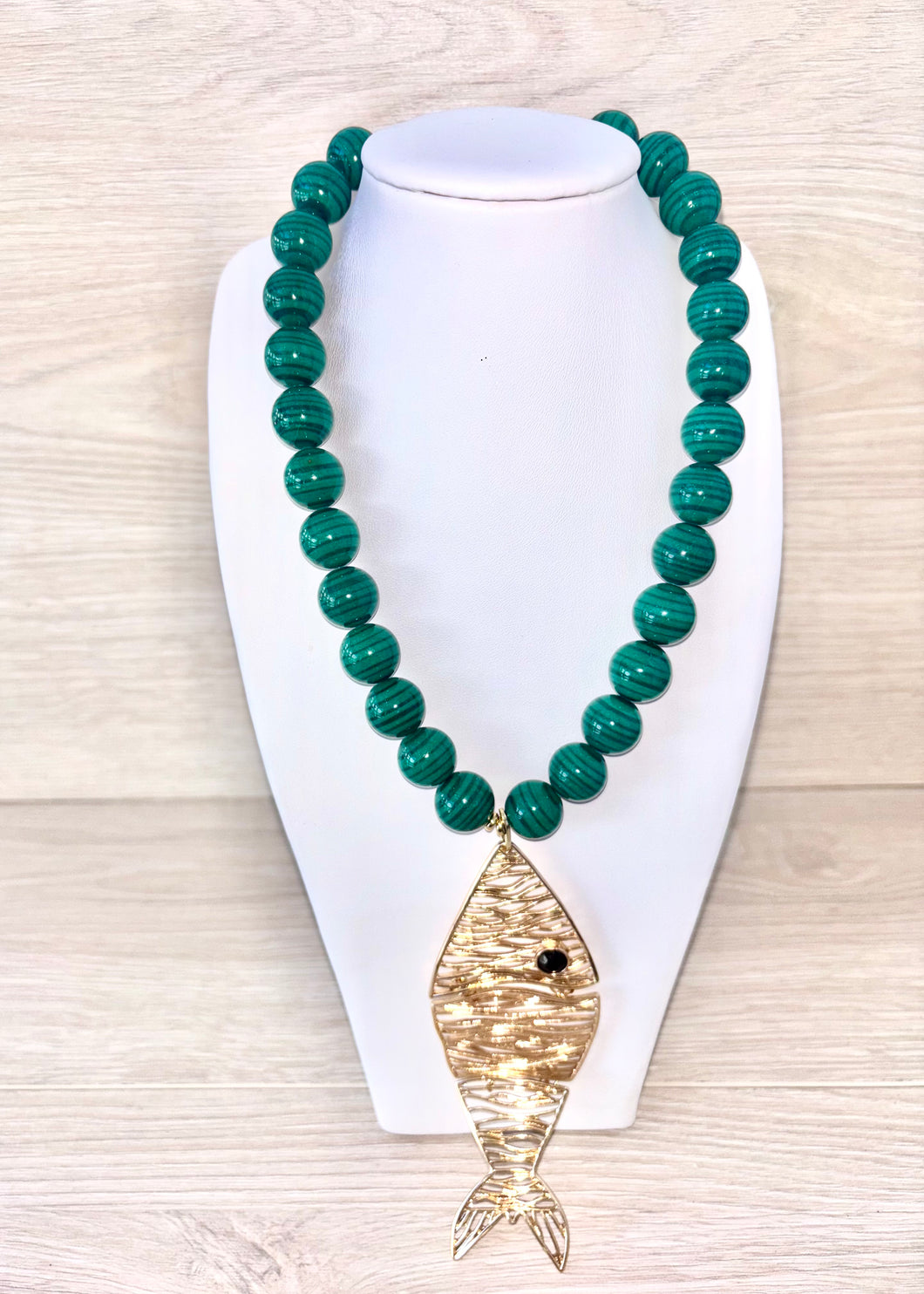 necklace with seashells