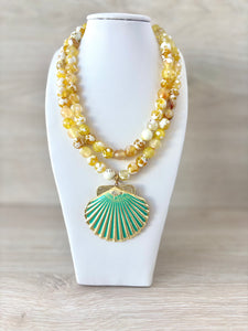 Necklace with green Turkish stones