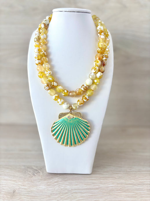 Necklace with green Turkish stones