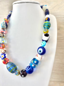 Necklace with blue crystal stones
