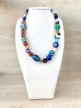 Load image into Gallery viewer, Necklace with blue crystal stones