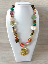 Load image into Gallery viewer, Necklace with colorful Turkish crystal stone and sea shell