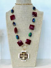 Load image into Gallery viewer, Long Crystal Necklace