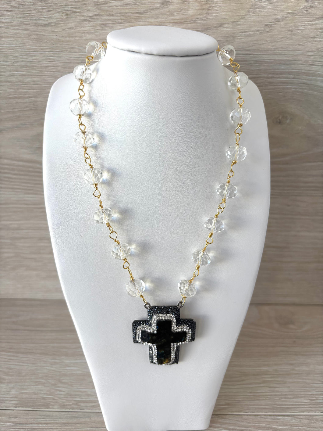 Crystal stone necklace